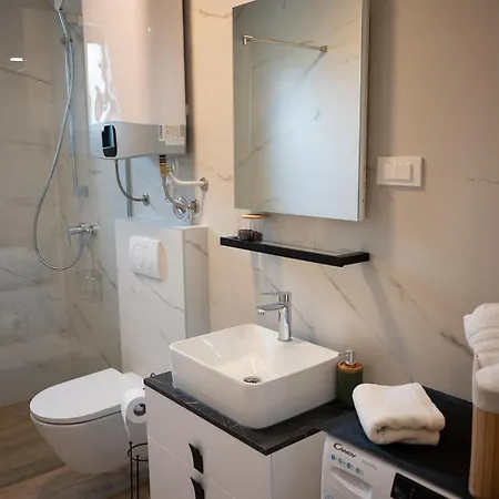 Four M No2 Apartament *