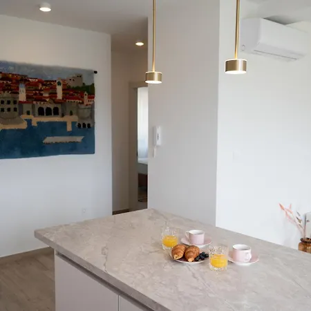Four M No2 Apartment
