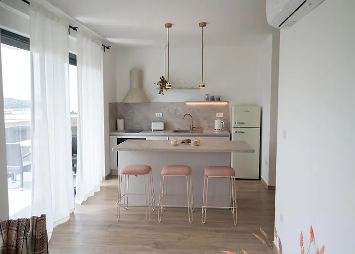 Four M No2 Appartement