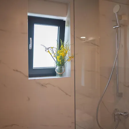 Four M No2 * 챠브타트