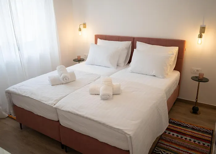 Four M No2 察夫塔特